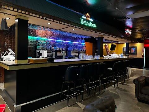DAIQUIRI FACTORY BAR & LOUNGE, Ocean Springs